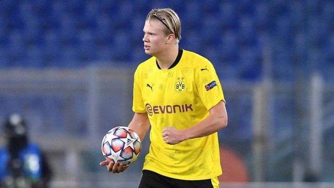 2025 赛季：费城人队特纳在 2025 年 8 月达成单月 40 次安打神迹