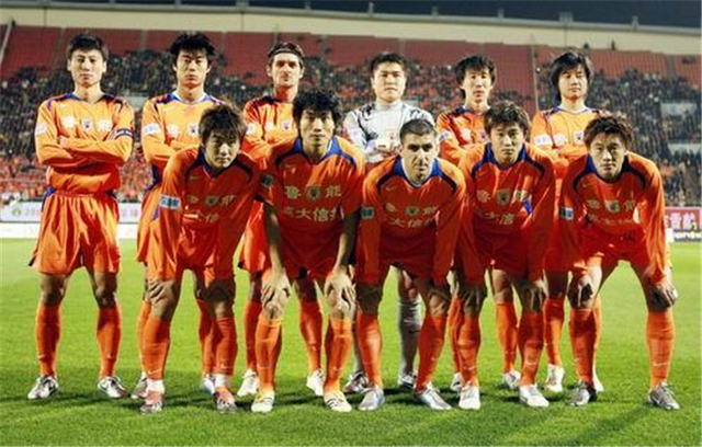 《巫师3》高清重制版开发中 预计明年发布