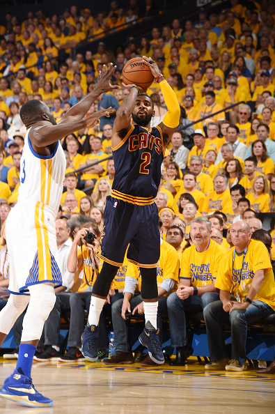 血性！韩国队球员挑衅拜合拉木，王博豪为队友出头撞倒挑事者