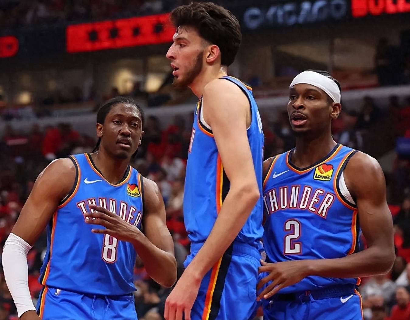 Doinb曝远古联盟游戏一姐即将回归直播！一姐称打游戏赚不到钱，要去打PK!