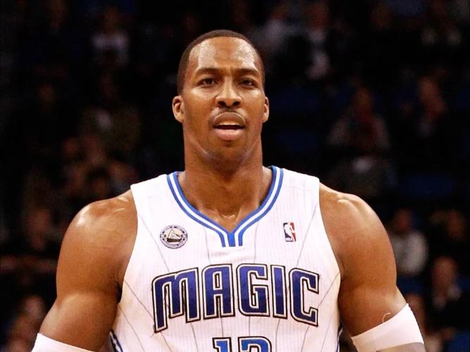 NBA：勇士险胜小牛 库里关键三分救主